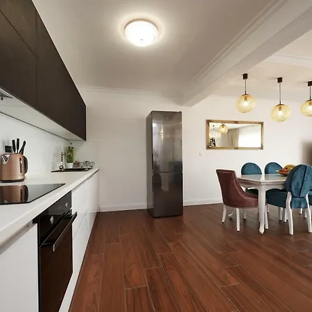 Apartment Ana *