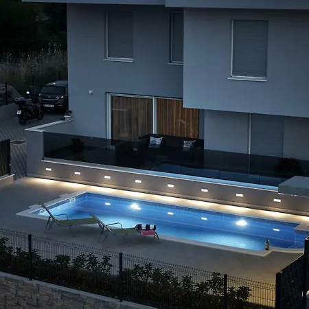 Apartment Ana